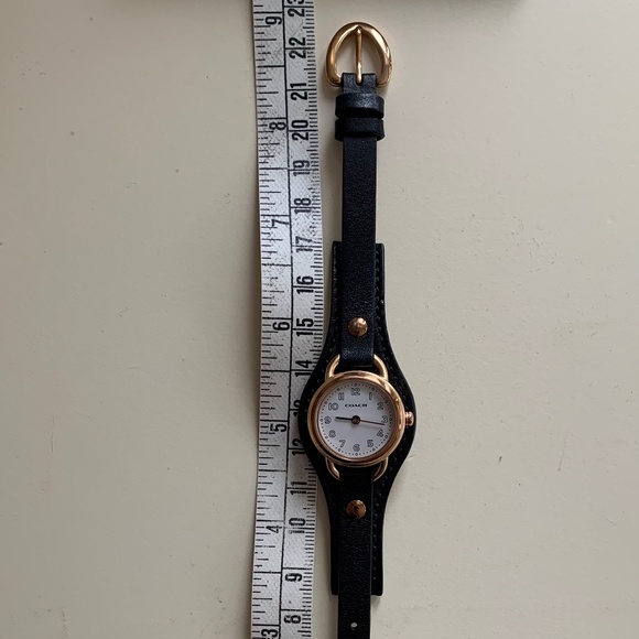 COACH WATCH - Picture 3 of 4